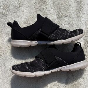 Merrell Black Slip-On Sneakers Size 6 | Lightweight Comfort Walking Shoes